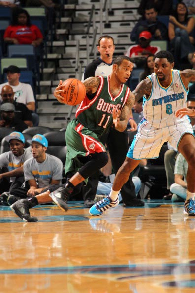 执教阿斯顿 执教阿斯顿