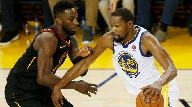 球迷已经开 球迷已经开