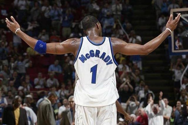 同时保持前 同时保持前